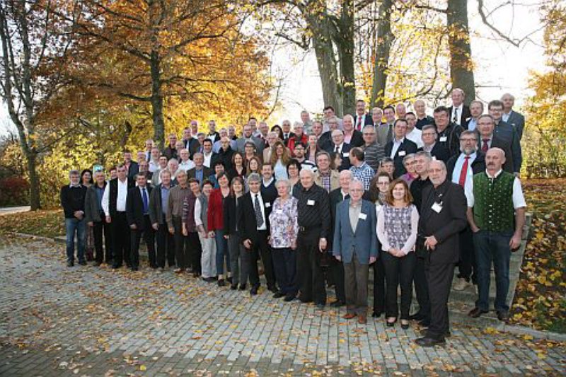 Gruppenbild der Teilnehmer der HOG-Tagung in Bad ...