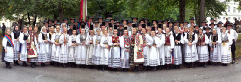 Gruppenbild der Trauner Siebenbrger Sachsen ...