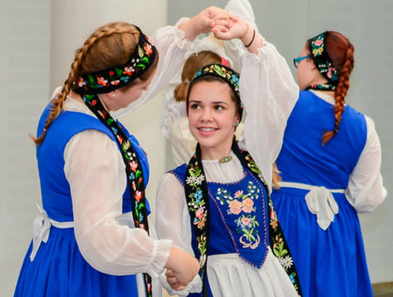 Tnzerinnen der Jugendtanzgruppe Herzogenaurach ...