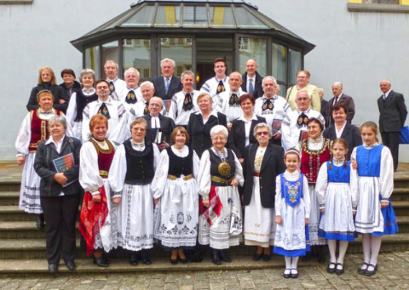 Schwbisch Gmnder Trachtentrger bereicherten ...