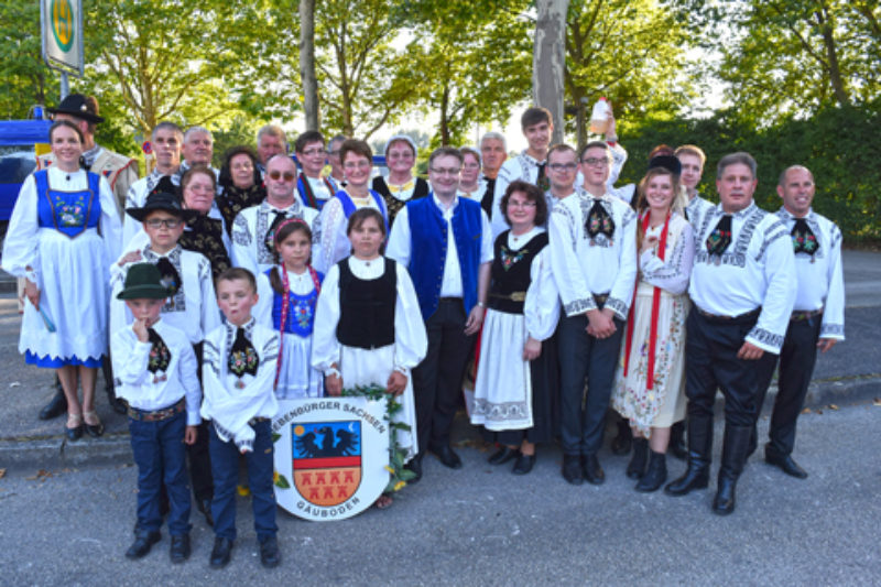 Siebenbrger Sachsen beim Gubodenvolksfest in ...