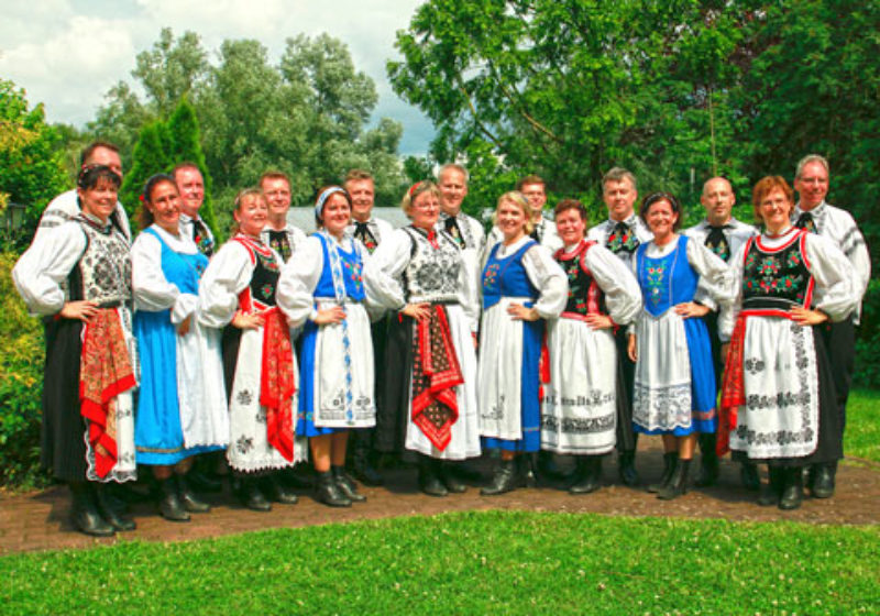 Die Siebenbrgisch-Schsische Tanzgruppe ...