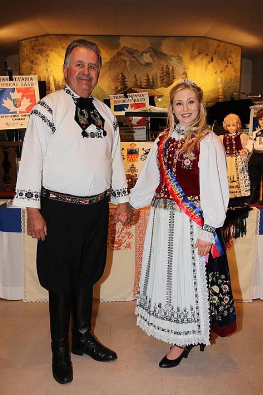 Bundesvorsitzender John Werner mit Miss ...