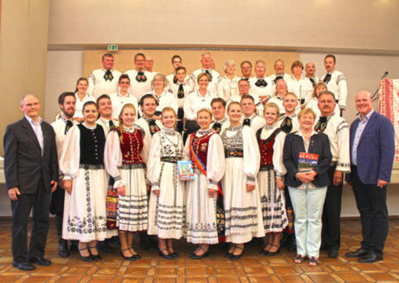 Nach dem Konzert im evangelischen Gemeindehaus: ...