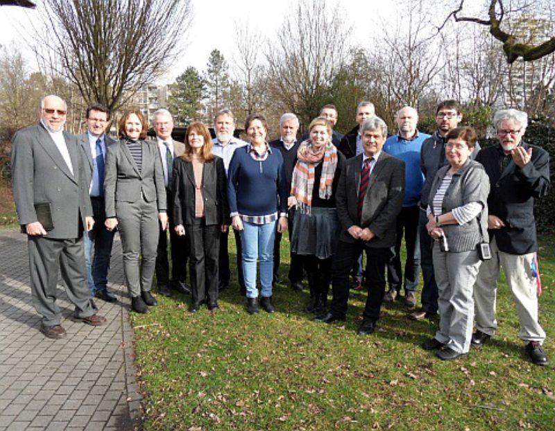 Die Teilnehmer der Vorstandssitzung des HOG ...
