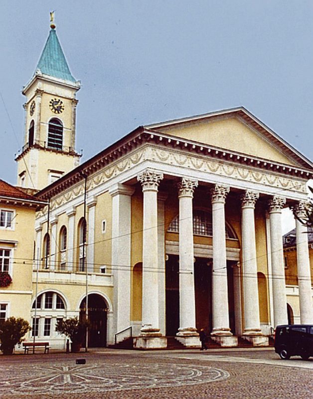 Karlsruher Stadtkirche am Marktplatz ...