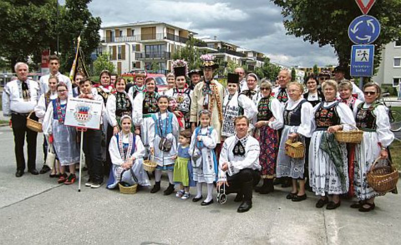 Siebenbrger bei der Garchinger Brgerwoche. ...