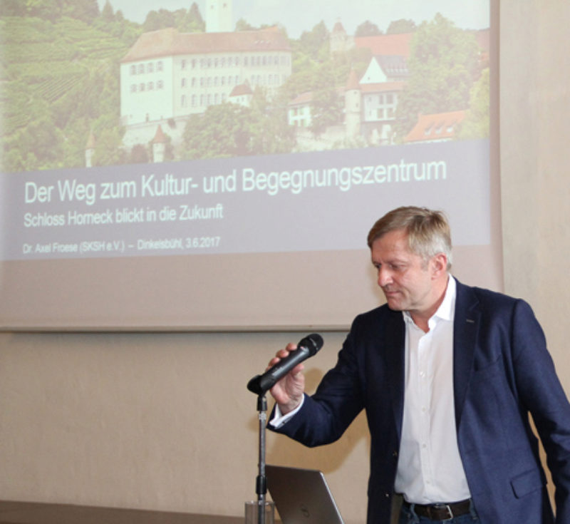 Vortrag von Dr. Axel Froese in Dinkelsbhl. Foto: ...