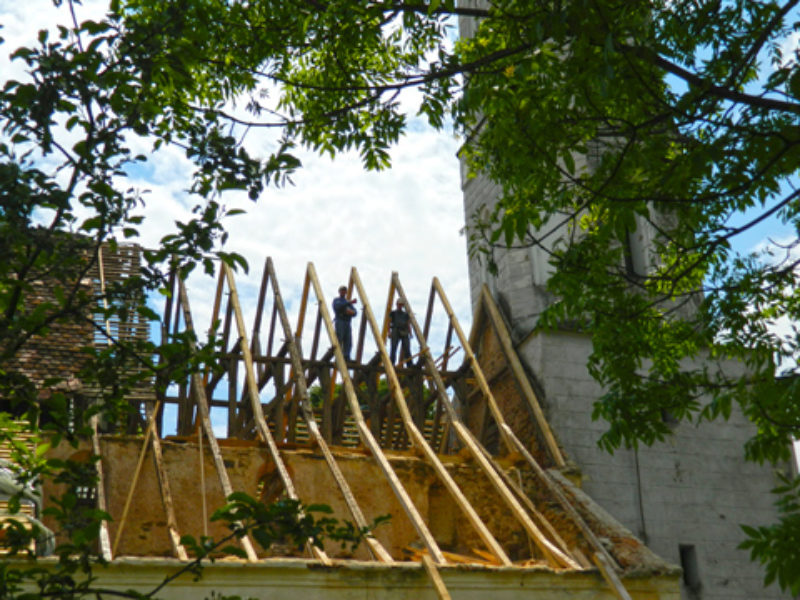 Die Dachkonstruktion der Alzener Kirchenburg ...