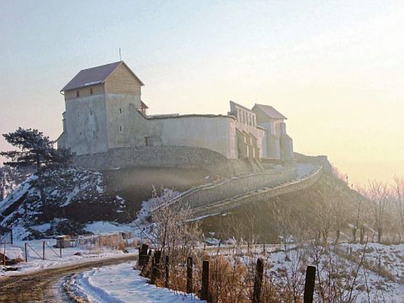 Blick von Westen auf die neue Marienburg. Foto: ...