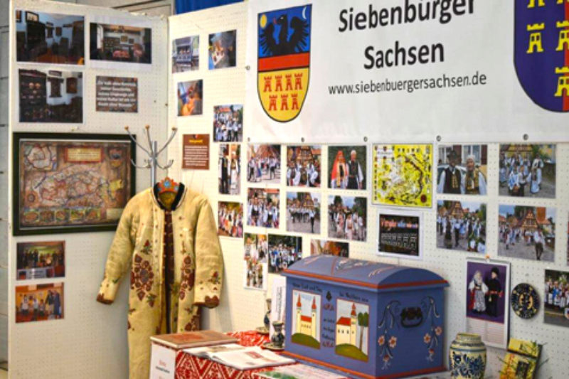 Ausstellung der Gäubodener Siebenbürger Sachsen ...