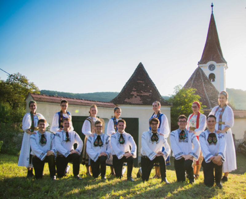 Jugendtanzgruppe Nrnberg beim Roder Treffen. ...