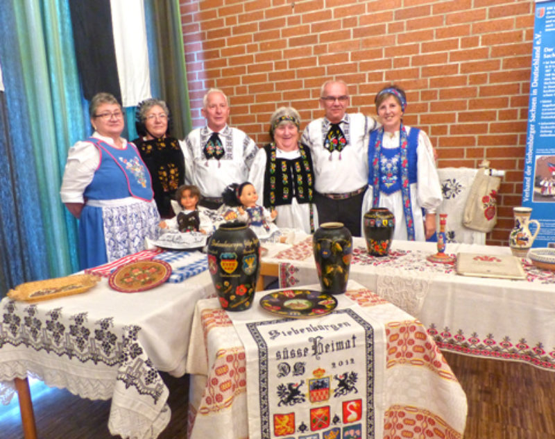 Stand der Siebenbrger Sachsen beim „Tag der ...