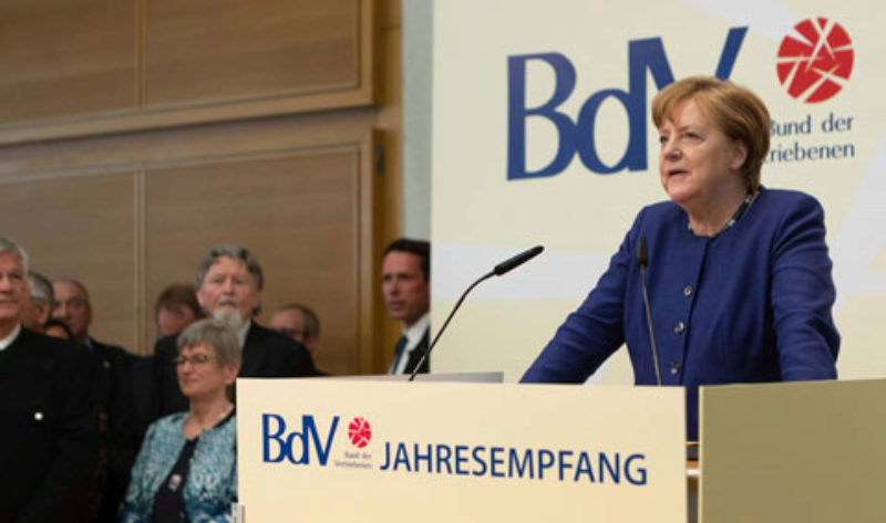 Bundeskanzlerin Dr. Angela Merkel spricht beim ...