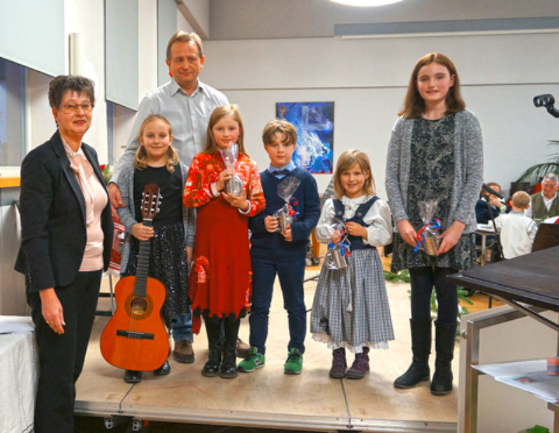 Weihnachtsfeier der Nachbarschaft Schwabach: Das ...