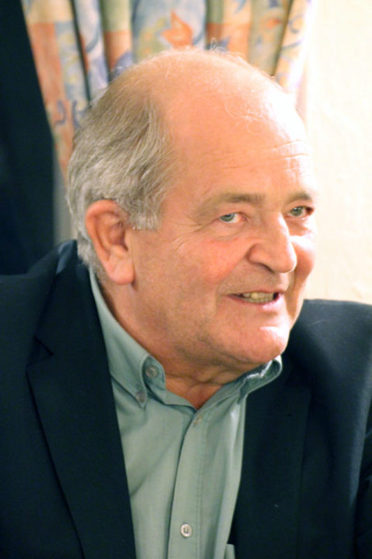 Dr. Konrad Gündisch, Vorsitzender des Vereins ...