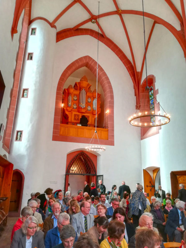 Blick in die Baseler Kapuzinerkirche. Foto: ...
