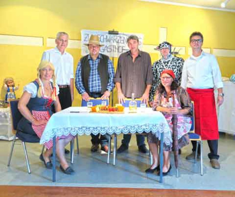 Die Theatergruppe der Kreisgruppe Bielefeld trat ...