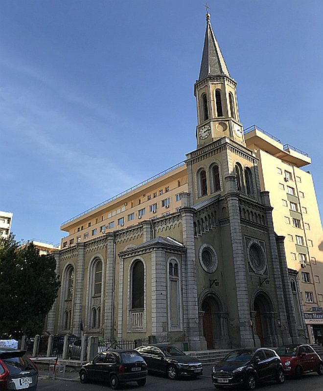 Die evangelische Kirche in Bukarest. Foto Rainer ...