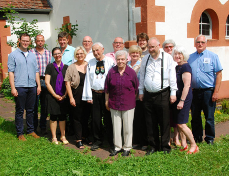 Helfer und Gste des Petersdorftages in Michelau. ...