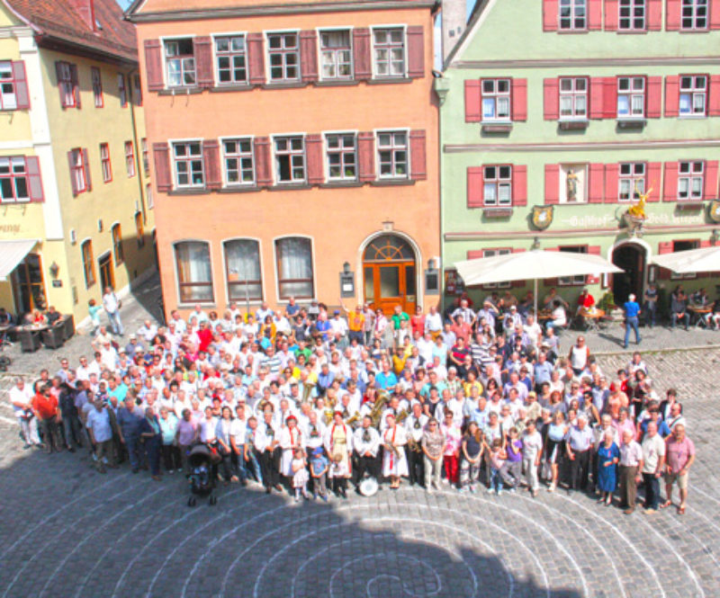 450 Gste nahmen am 23. Zeidner Treffen in ...