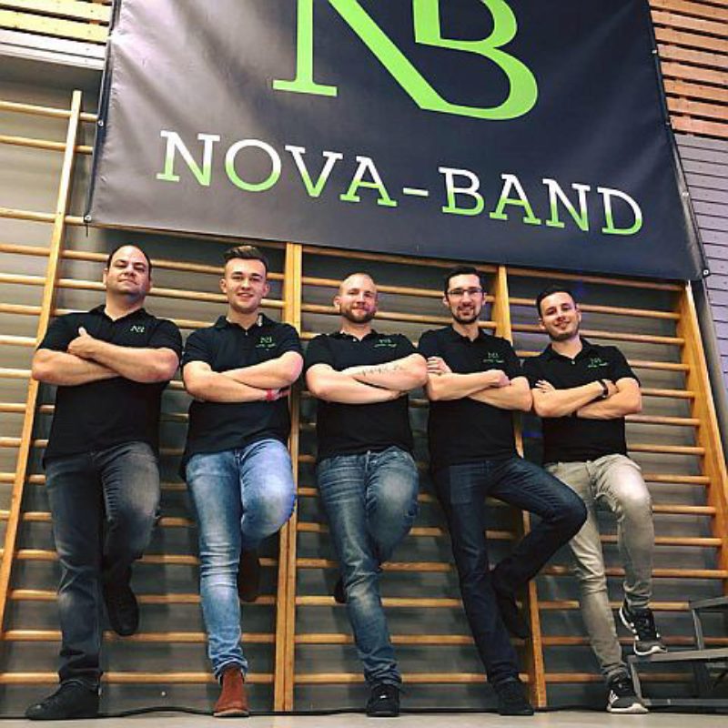 Die Nova Band, von links: Jrg Frhlich (Bass), ...