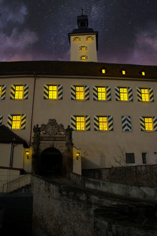 Schloss Horneck – jedes leuchtende Fenster ...