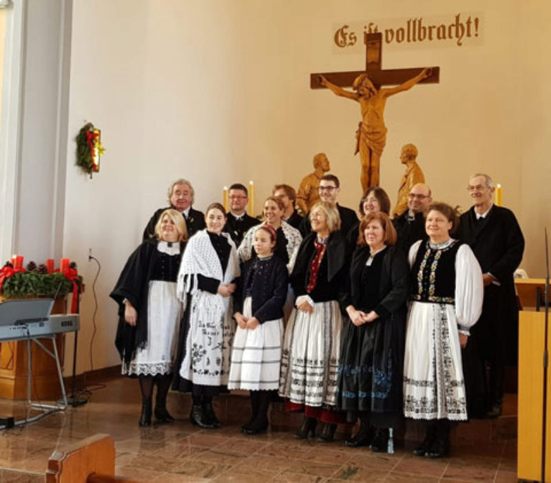 Den Mitwirkenden und den Gottesdienstbesuchern ...