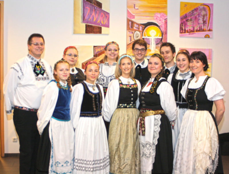 „Kathrein & Wein“ Gruppenbild im Foyer des ...