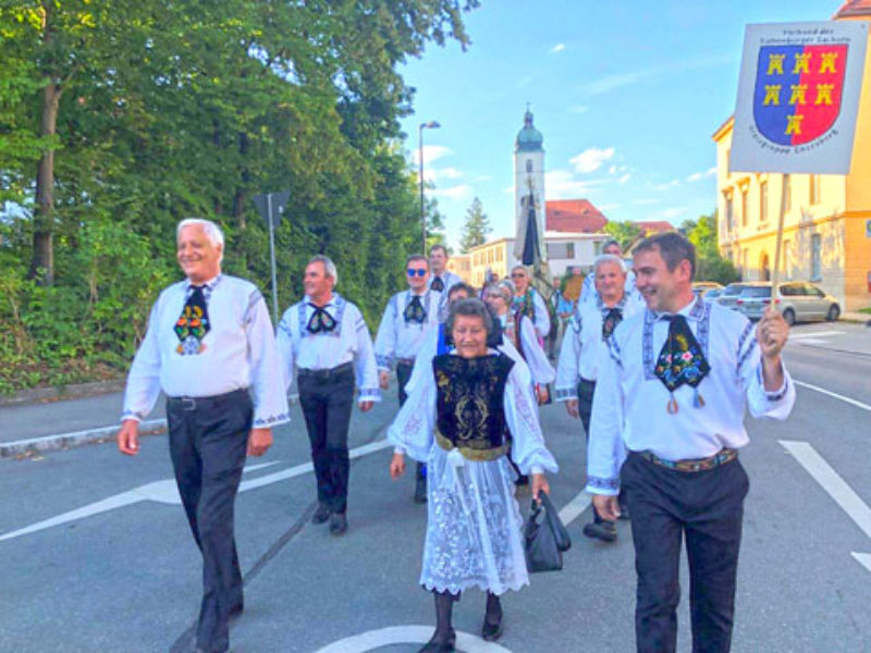 Siebenbrger Sachsen beim Festumzug des ...