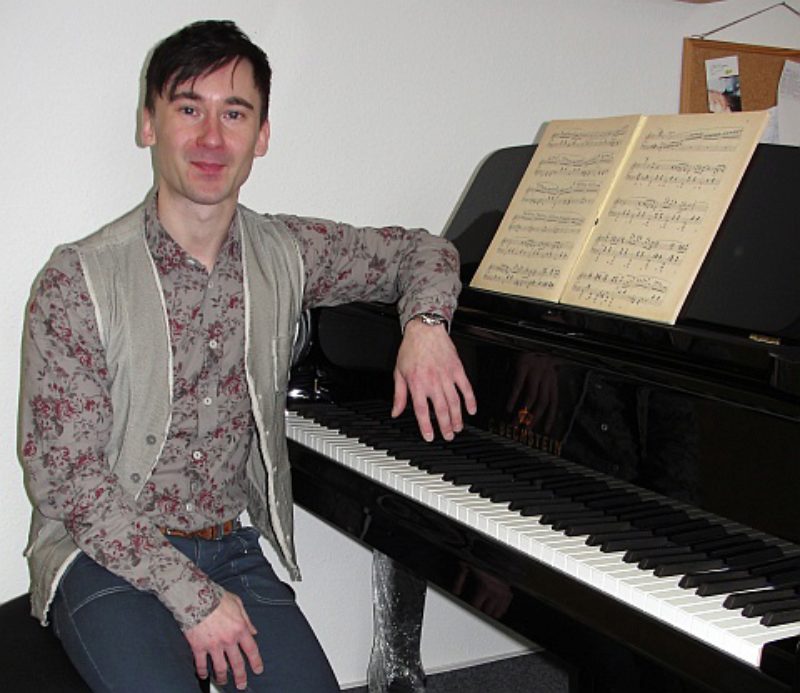 Pianist Viacheslav Apostel-Pankratowsky sorgt bei ...