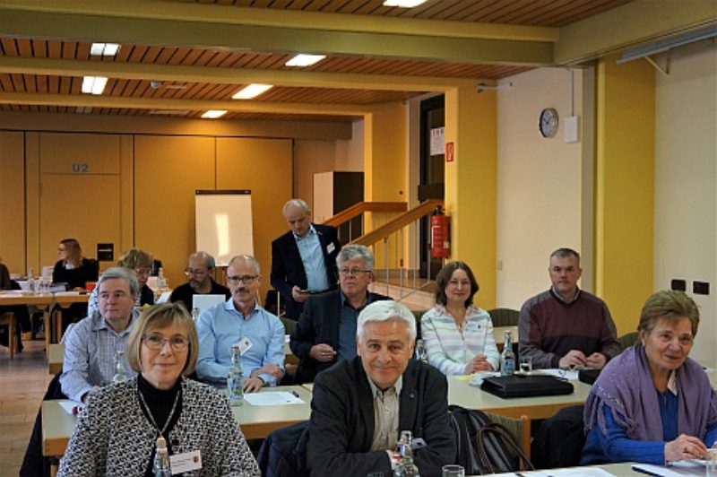 Teilnehmer der Tagung in der Franken-Akademie ...