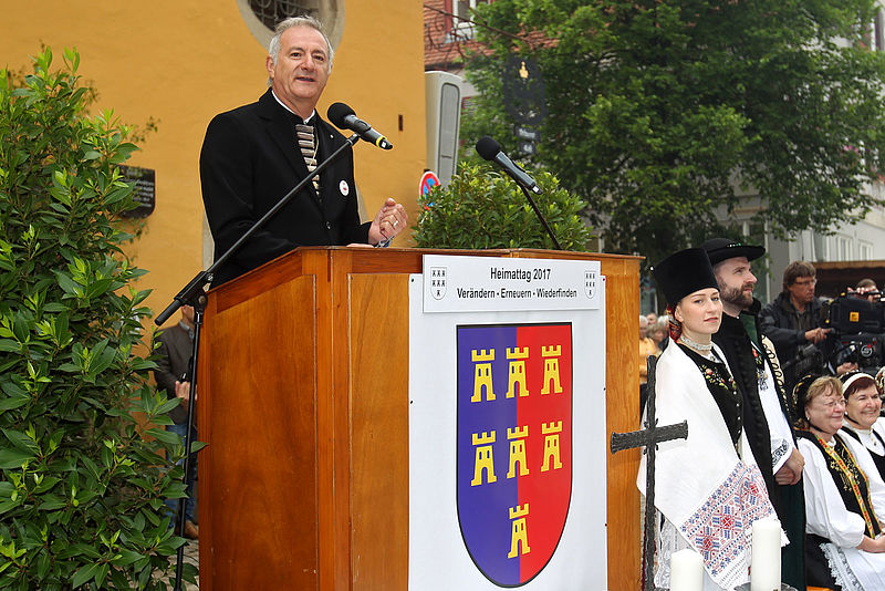 Bischof Reinhart Guib beim Heimattag 2017 in ...