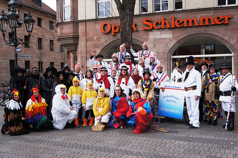 Die „Ochsenlauf“-Gruppe in Nürnberg. Foto: Hans ...