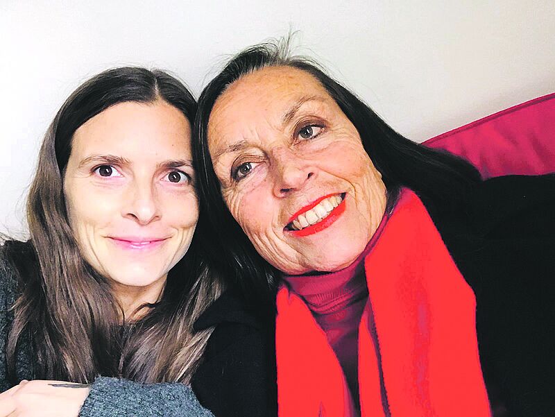 Autorin Ruth Eder mit Tochter Martyna.	Foto: ...