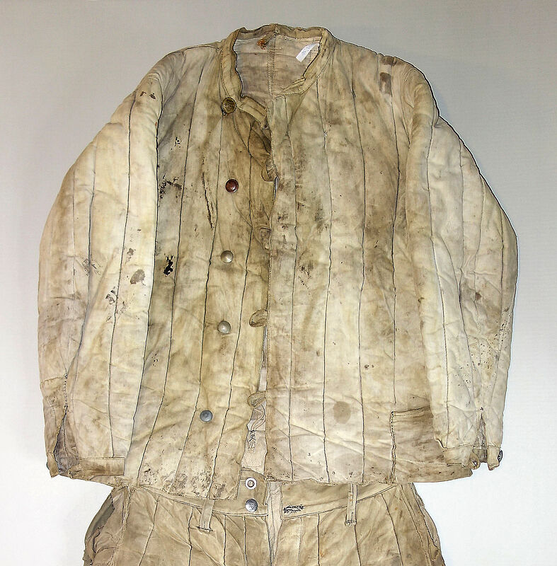 Fufaika-Originaljacke, getragen im Lager in ...