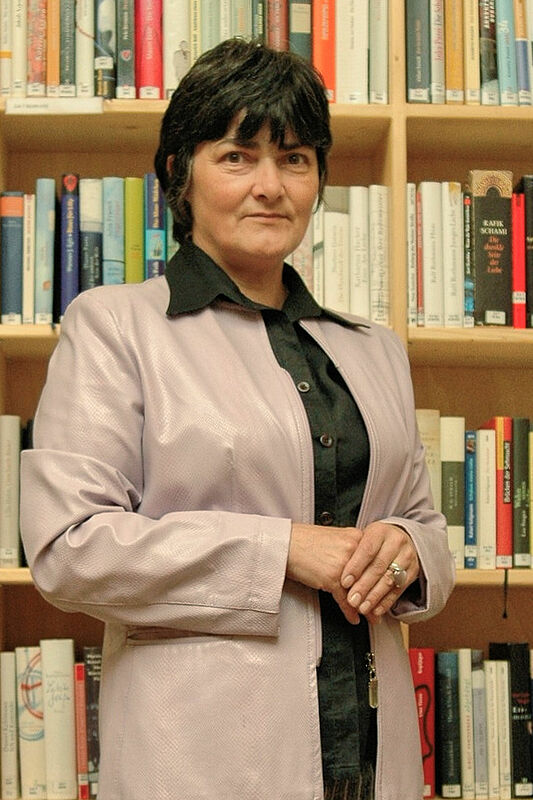 Johanna Hermine Bottesch (1955-2021) ...