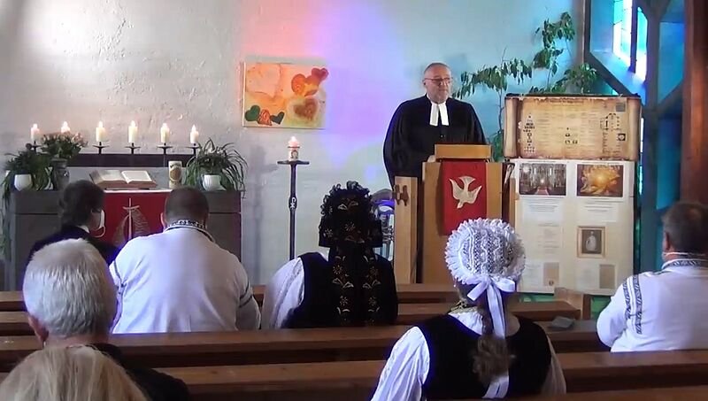 Pfarrer Johann Waedt predigte beim Gottesdienst ...