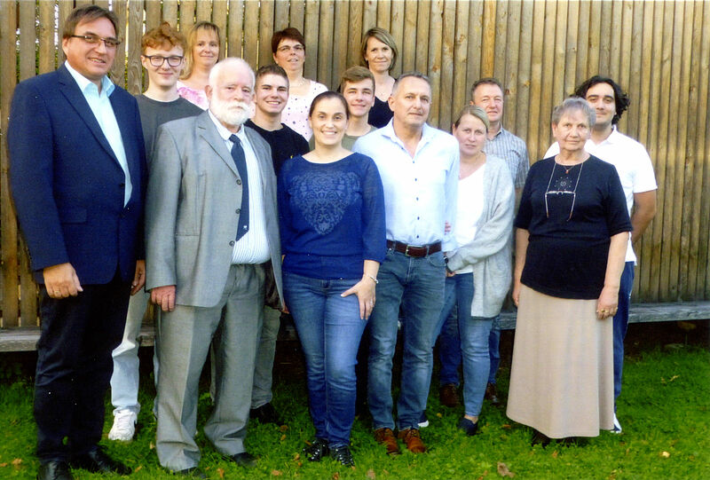 Gruppenbild mit dem neuen Rosenheimer Vorstand, ...