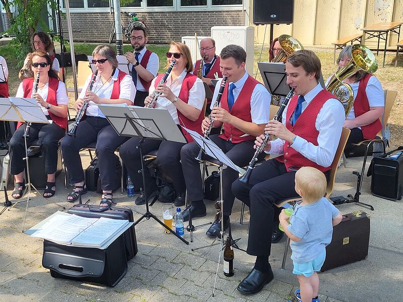 Magstadter Musikanten beim Frhschoppen. Foto: ...