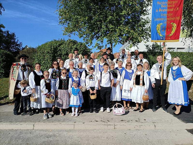 Trachtentrger beim Festumzug des Frnkischen ...