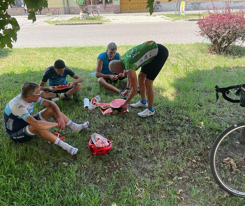 Willkommene Abkhlung mit Melonen. ...