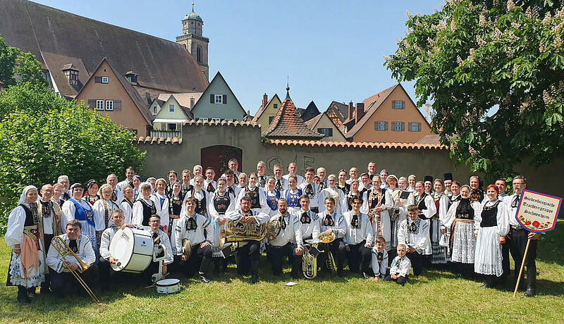 Umzugsteilnehmer aus Sachsenheim in Dinkelsbhl. ...