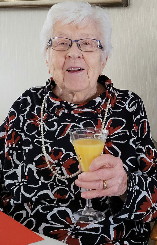 Marietta Binder feierte ihren 100. Geburtstag in ...