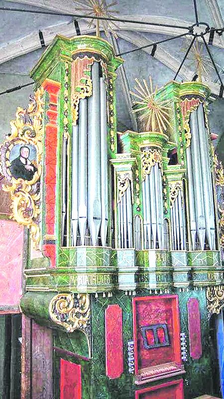Die Stolzenburger Orgel nach der Restaurierung ...