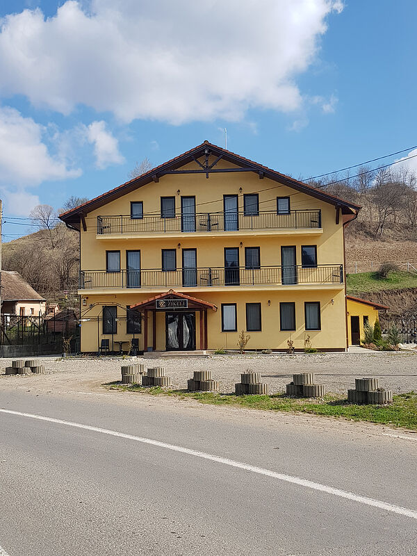 Das Hotel „Residenz Zikeli“ in Maldorf ...