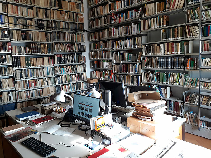 Zentrales Büro der Siebenbürgischen Bibliothek, ...