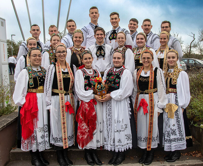 Die JTG Heilbronn beim Volkstanzwettbewerb in ...