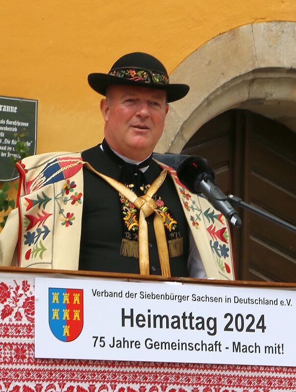 Bundesvorsitzender Rainer Lehni hielt die ...