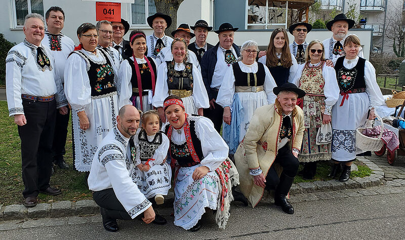 Siebenbrgische Trachtengruppe beim ...